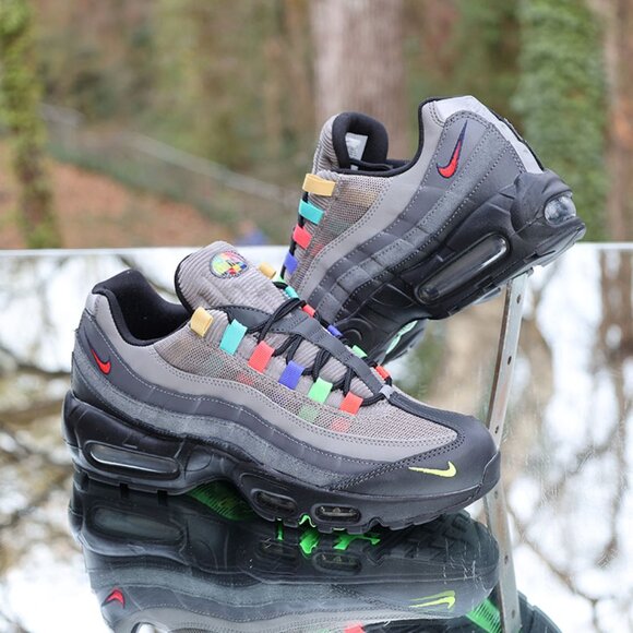 Nike Air Max 95 Evolution Of Icons - Picture 3 of 14